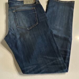 Joes Jeans The Brixton Straight + Narrow Size 35/33